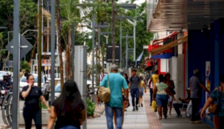 De contas atrasadas a viagem dos sonhos, 13º é alívio financeiro em Campo Grande