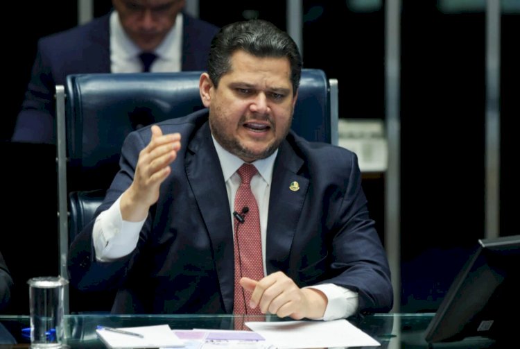 Política / Senado Federal  PL da Dosimetria avança e deve ser votado no Senado ainda em 2025, anuncia Davi Alcolumbre